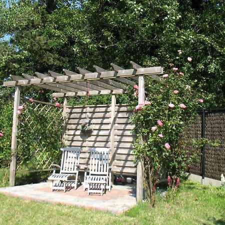 Bed and Breakfast B&Logies De Duinroos Koksijde Exterior foto